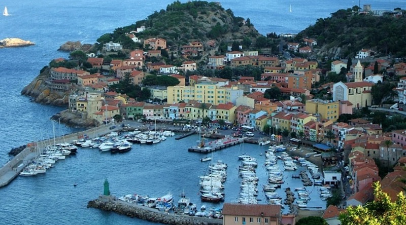 Isola del Giglio: che cosa fare, che cosa vedere 